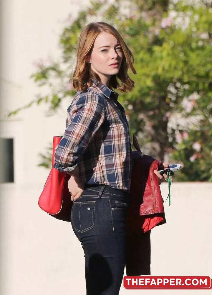 Emma Stone  Onlyfans Leaked Nude Image #711ExH7Emh