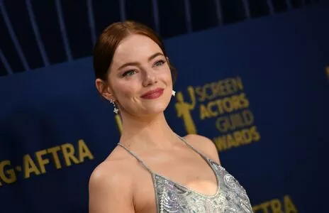 Emma Stone Onlyfans Leaked Nude Image #mfyiX3zt0l