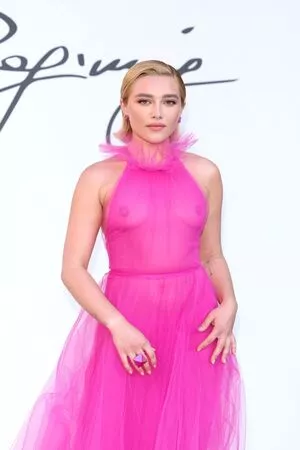 Florence Pugh Onlyfans Leaked Nude Image #47ZZgaBrr1