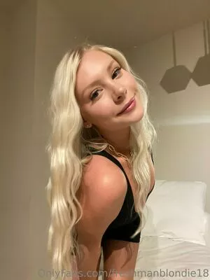 Freshmanblondie18 Onlyfans Leaked Nude Image #Eqm8PcEiTt