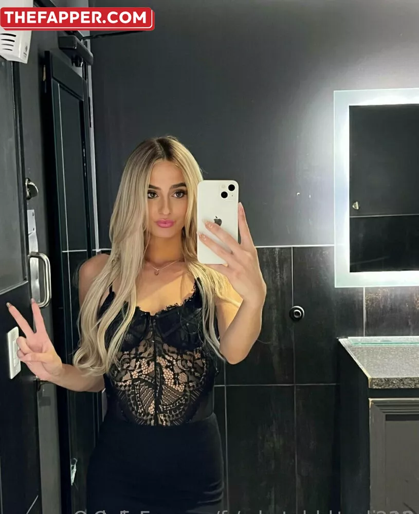 Freshmanblondie18  Onlyfans Leaked Nude Image #RegQxCwTac