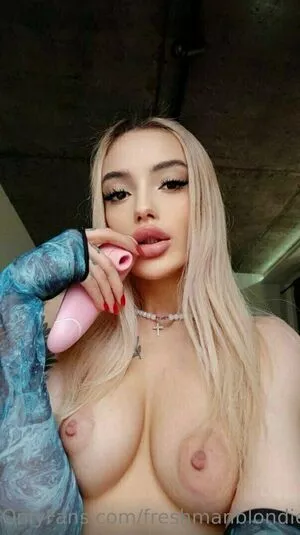 Freshmanblondie18 Onlyfans Leaked Nude Image #VUlp8F43xv