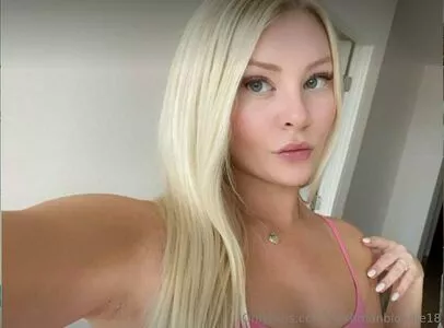 Freshmanblondie18 Onlyfans Leaked Nude Image #X03pJJ1pke