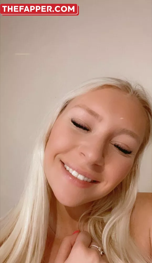 Freshmanblondie18  Onlyfans Leaked Nude Image #b0S3CxKX0q