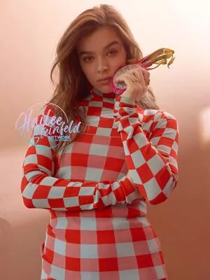 Hailee Steinfeld Onlyfans Leaked Nude Image #A2qhEfsT6S