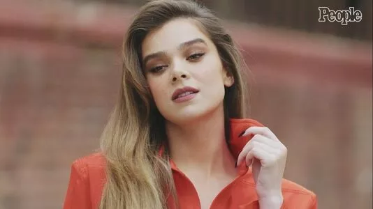 Hailee Steinfeld Onlyfans Leaked Nude Image #Dzu4RcKK4M