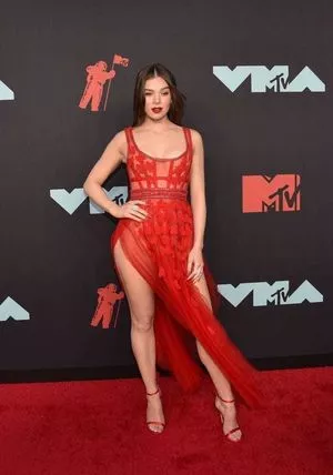 Hailee Steinfeld Onlyfans Leaked Nude Image #JYWdwKKqLU