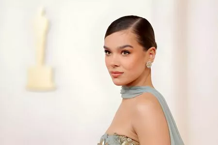 Hailee Steinfeld Onlyfans Leaked Nude Image #ciQBmdX3lM