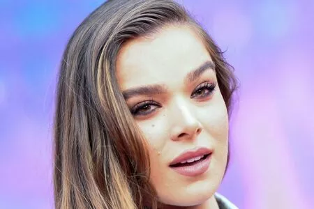 Hailee Steinfeld Onlyfans Leaked Nude Image #d6RlOoOw6a