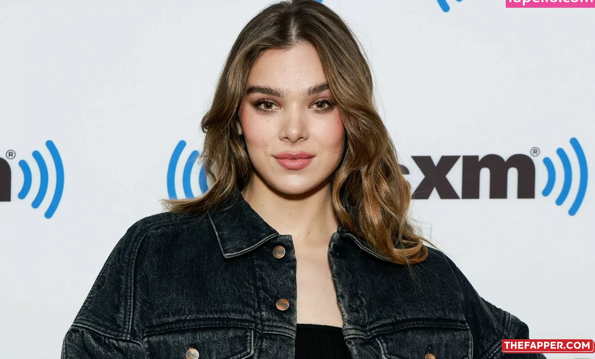 Hailee Steinfeld  Onlyfans Leaked Nude Image #kCdNZbH1NA