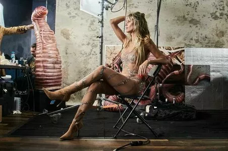 Heidi Klum Onlyfans Leaked Nude Image #SqDAiiQ6wz