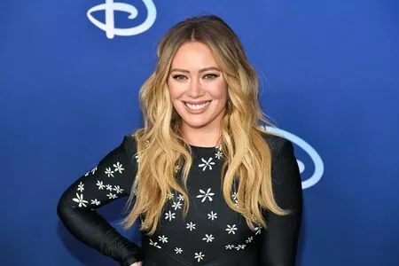 Hilary Duff Onlyfans Leaked Nude Image #ExEEe3k88E