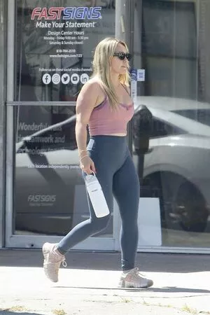 Hilary Duff Onlyfans Leaked Nude Image #uXyctoNuuC