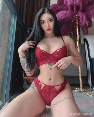 Hitomi Songyuxin Onlyfans Leaked Nude Image #SPjHReNUZg