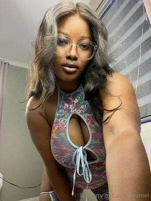 Ilovecaramel Onlyfans Leaked Nude Image #2KwJXr43Iv