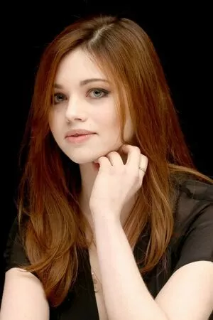 India Eisley OnlyFans Leak wJlFeAd0Xp