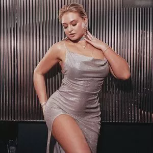 Iskra Lawrence OnlyFans Leak 85kvKbXiUP