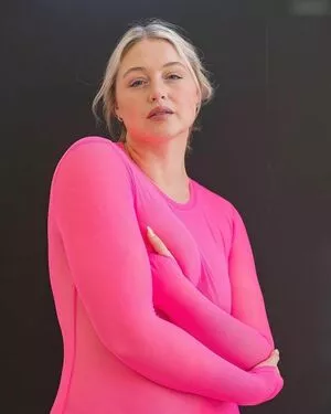 Iskra Lawrence OnlyFans Leak VKoZtopyX0