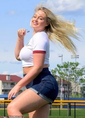 Iskra Lawrence OnlyFans Leak Z2R6T53FSA