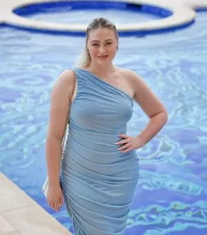 Iskra Lawrence OnlyFans Leak mqGi2XkJi5