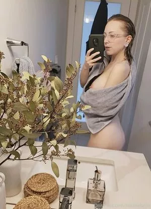 Itskatiebelle Onlyfans Leaked Nude Image #7E9pWrH6p2