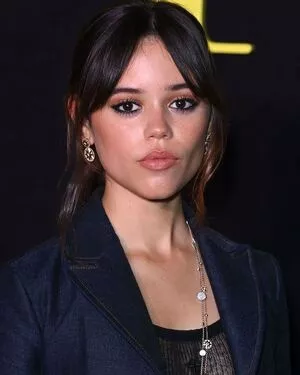 Jenna Ortega Onlyfans Leaked Nude Image #9Me2IUE5mc