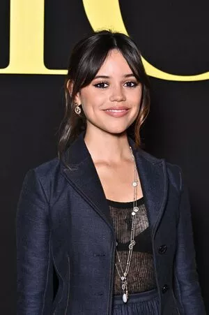 Jenna Ortega Onlyfans Leaked Nude Image #IpCqSxqQS5