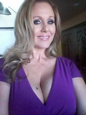 Julia Ann Onlyfans Leaked Nude Image #eHaFBZ2Tkr