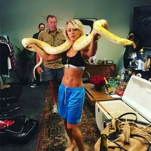 Kaley Cuoco Onlyfans Leaked Nude Image #Wp5nAaV3jc