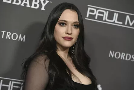 Kat Dennings Onlyfans Leaked Nude Image #HDfKQ4U1bR