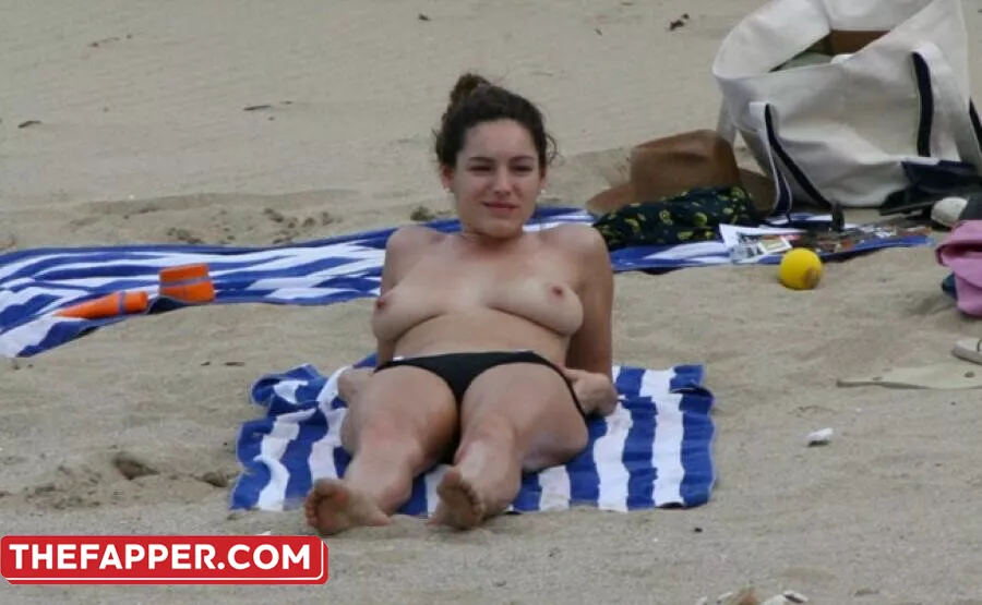 Kelly Brook  Onlyfans Leaked Nude Image #0mPEqEhdZG