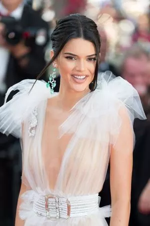 Kendall Jenner Onlyfans Leaked Nude Image #2W2zlQGuRw