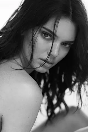 Kendall Jenner Onlyfans Leaked Nude Image #5ujL31Tsyt