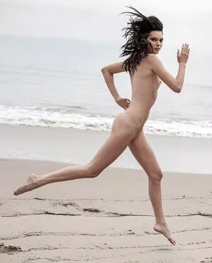 Kendall Jenner Onlyfans Leaked Nude Image #9OqiQB8ios