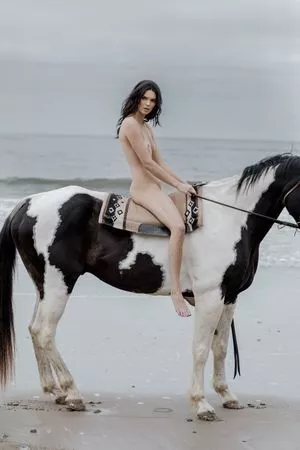 Kendall Jenner Onlyfans Leaked Nude Image #YvB6VUPSAt