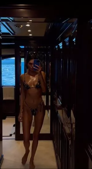 Kendall Jenner Onlyfans Leaked Nude Image #iFV9yUjUpT