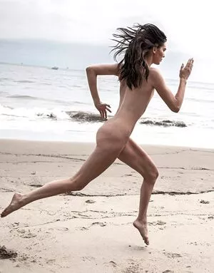 Kendall Jenner Onlyfans Leaked Nude Image #qHEa1ybVMV