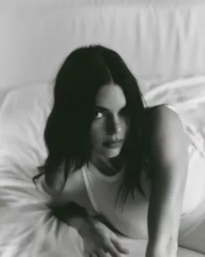 Kendall Jenner Onlyfans Leaked Nude Image #qx0BqtHneV