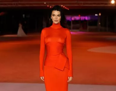 Kendall Jenner Onlyfans Leaked Nude Image #xsOi3mNMwB