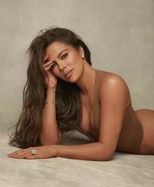 Khloe Kardashian Onlyfans Leaked Nude Image #nPQbWMMVh8