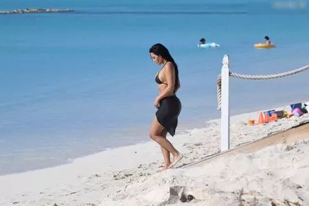 Kim Kardashian Onlyfans Leaked Nude Image #1xQrfBG81P