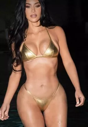 Kim Kardashian Onlyfans Leaked Nude Image #3eiJ0qv2kD