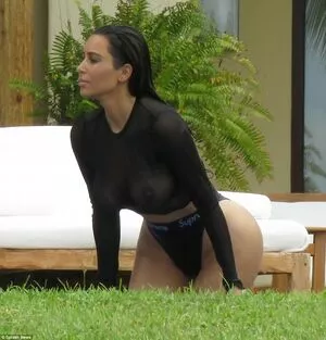 Kim Kardashian Onlyfans Leaked Nude Image #4P5LGZGuEe