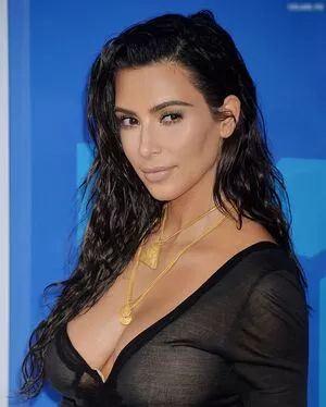 Kim Kardashian Onlyfans Leaked Nude Image #7FBsmRBmzQ