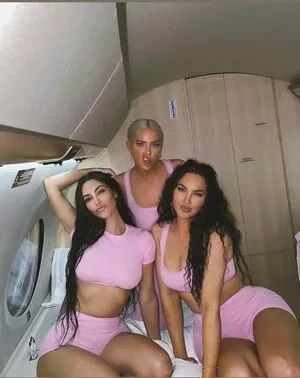 Kim Kardashian Onlyfans Leaked Nude Image #8CaCqRNniT