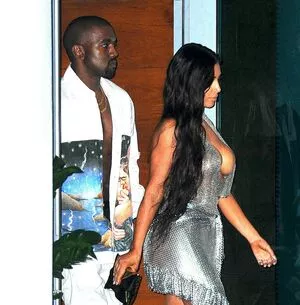 Kim Kardashian Onlyfans Leaked Nude Image #8PzmLMbBDb