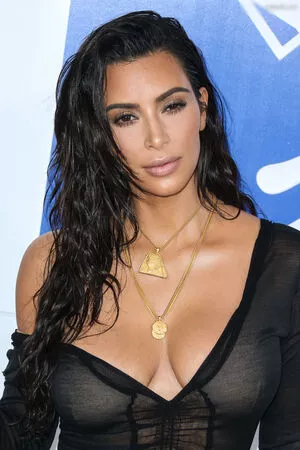 Kim Kardashian Onlyfans Leaked Nude Image #ArZ64Q3fFP