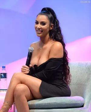 Kim Kardashian Onlyfans Leaked Nude Image #B5TbOpQnwf