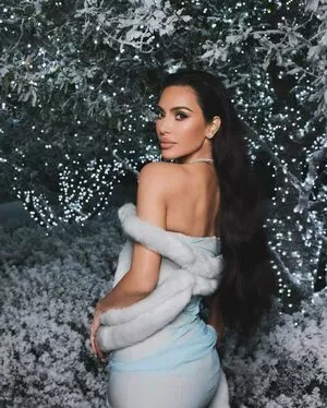 Kim Kardashian Onlyfans Leaked Nude Image #F1R00oeRaj