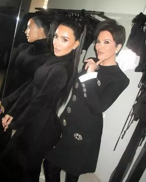 Kim Kardashian Onlyfans Leaked Nude Image #FL7jHMydo1